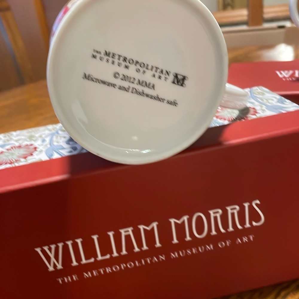 WILLIAM MORRIS « Pink and Rose » gift-boxed set’s of Two Coffee Mugs~ Rare & HTF - Picture 8 of 15